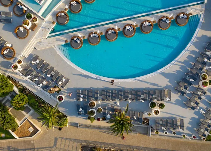 King Jason Protaras - Designed For Adults By Louis Hotels